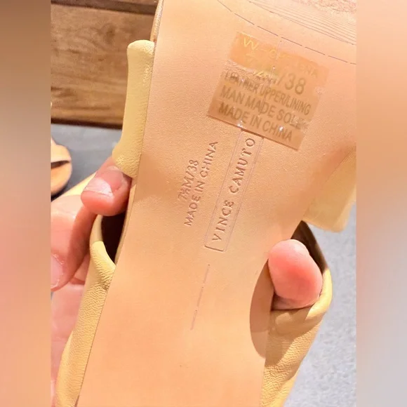 NWOT Vince Camuto Chelena Heels Dulce De Leche Color - Picture 11 of 11